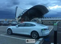 Parcheggio P4 Aeroporto Lione foto 3