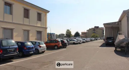 I.V.M. Parking foto 3