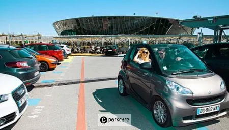 Parcheggio P5 Aeroporto Nizza foto 2