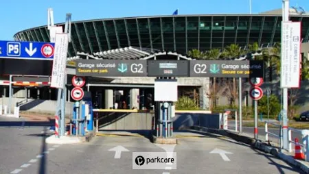 Parcheggio G2 Aeroporto Nizza foto 1