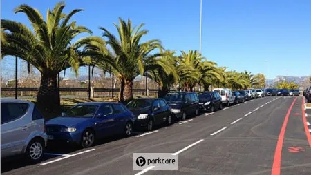 Parcheggio P9 Aeroporto Nizza foto 2