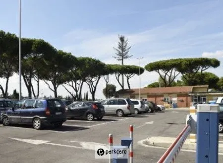 Parcheggio P5 Aeroporto Venezia foto 2