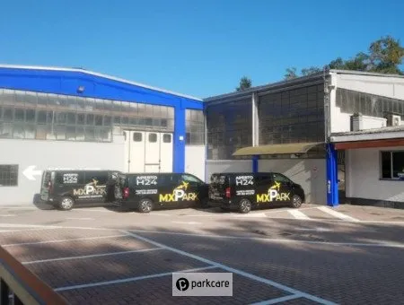 MX Park Malpensa Valet foto 3