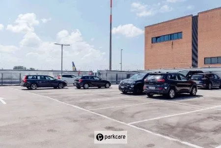 Parcheggio Park E Aeroporto Treviso foto 1