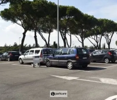 Parcheggio P6 Aeroporto Ciampino foto 2
