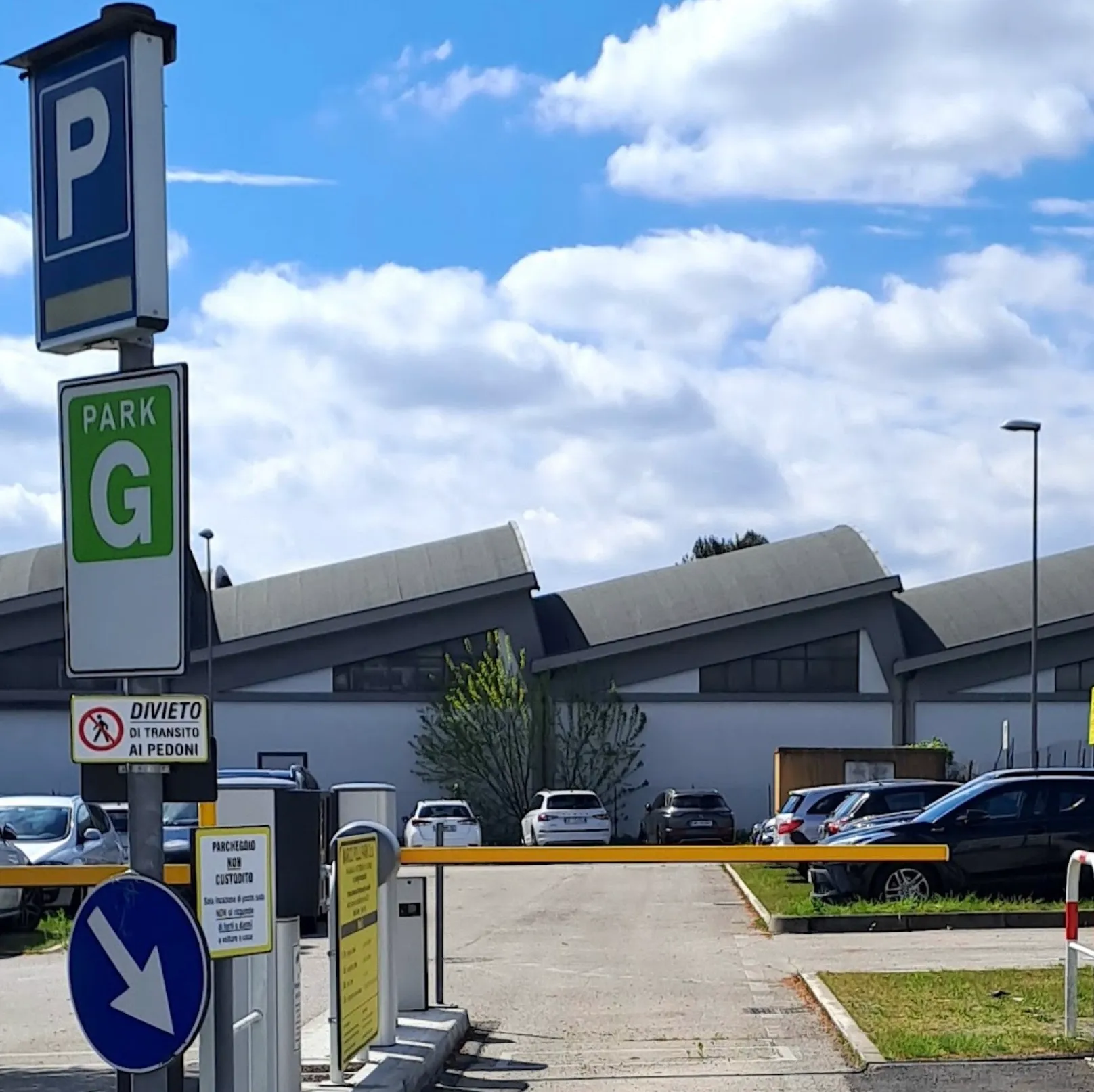 Parcheggio Park G Aeroporto Treviso